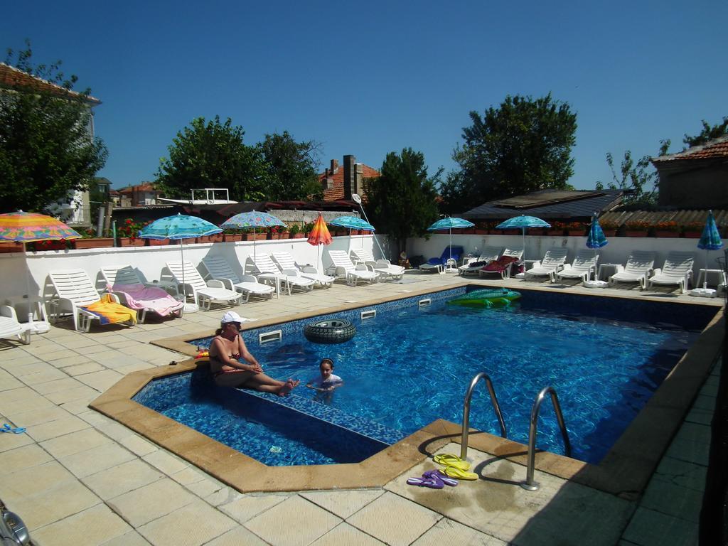 Guest House Olimpiya 圣弗拉斯 外观 照片