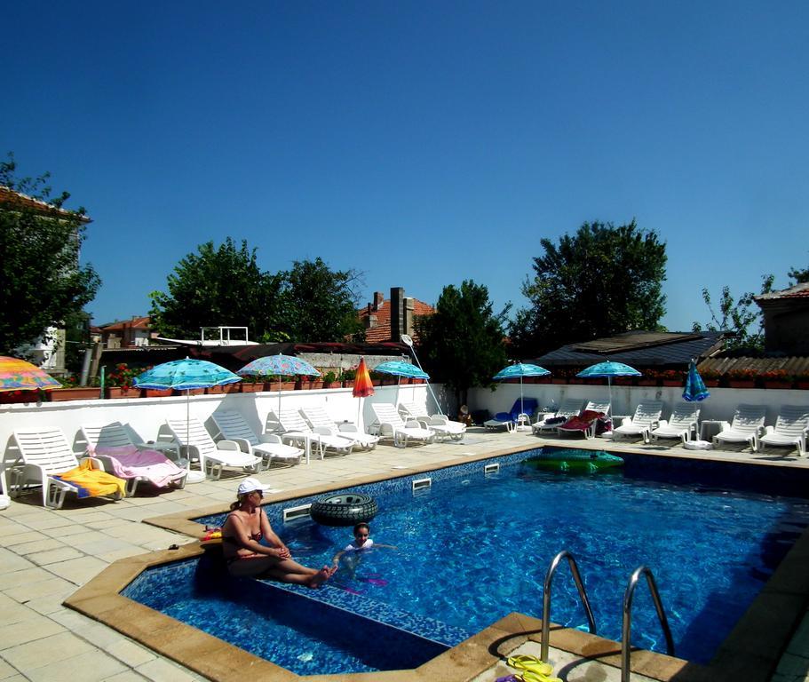 Guest House Olimpiya 圣弗拉斯 外观 照片